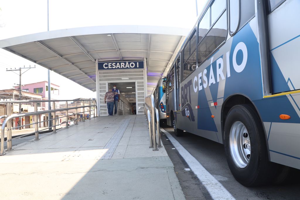 Not Cias Brt Reabre Esta Es Na Avenida Ces Rio De Melo Fechadas