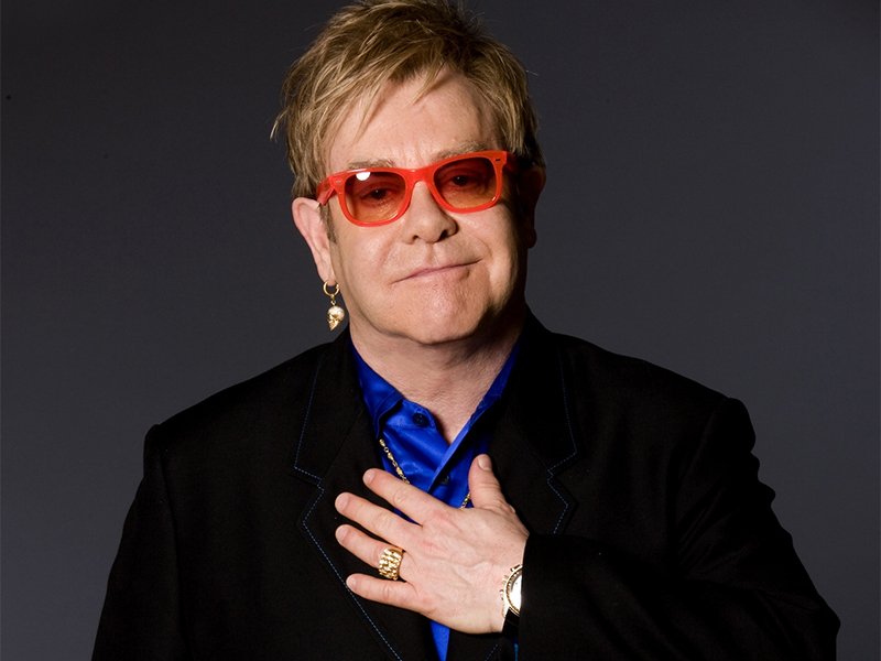 Notícias | Elton John cancela shows que faria em 2021 | Rádio JB FM - 99,9  RJ & Online