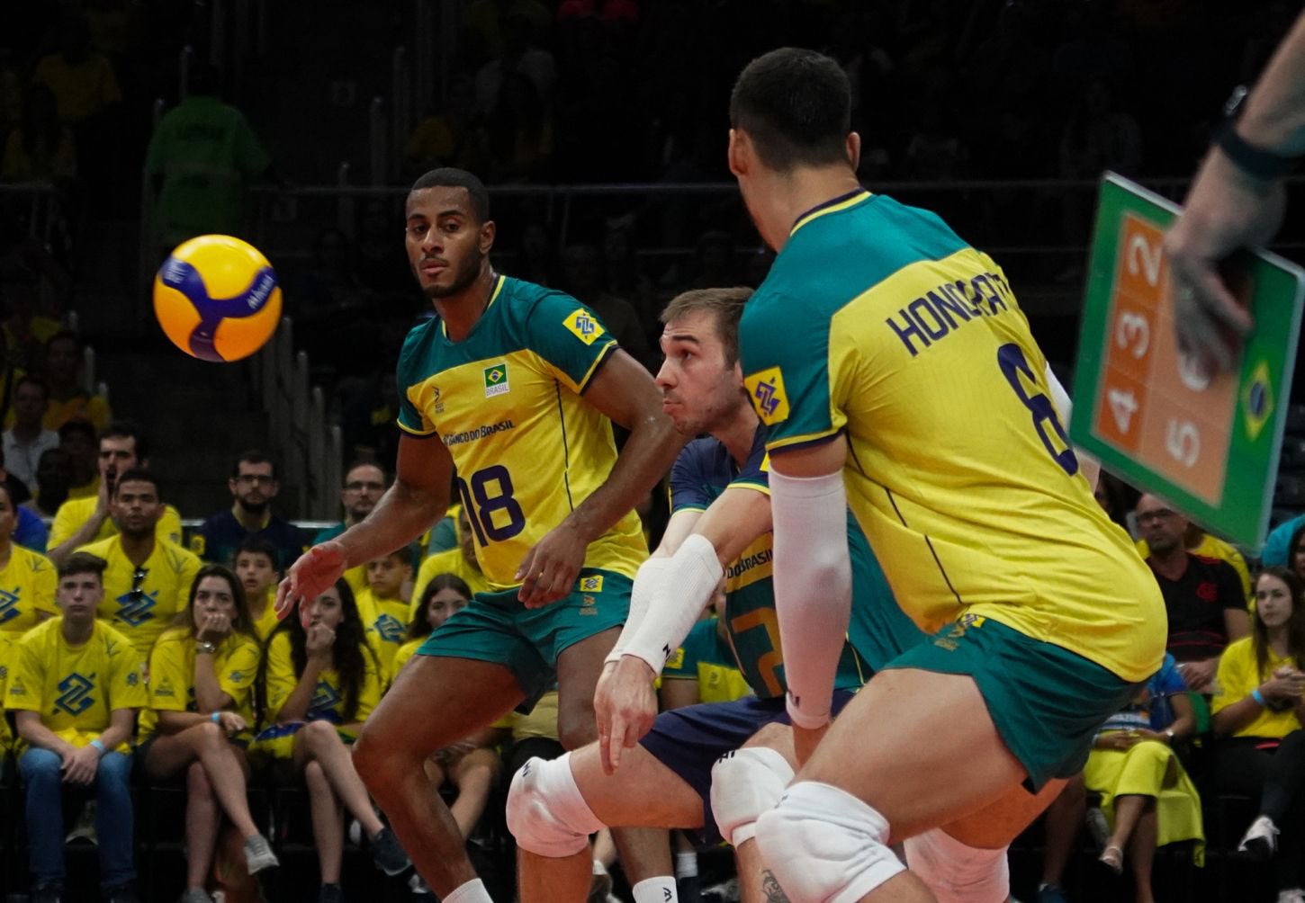 Notícias Seleção masculina de vôlei garante vaga em Paris 2024